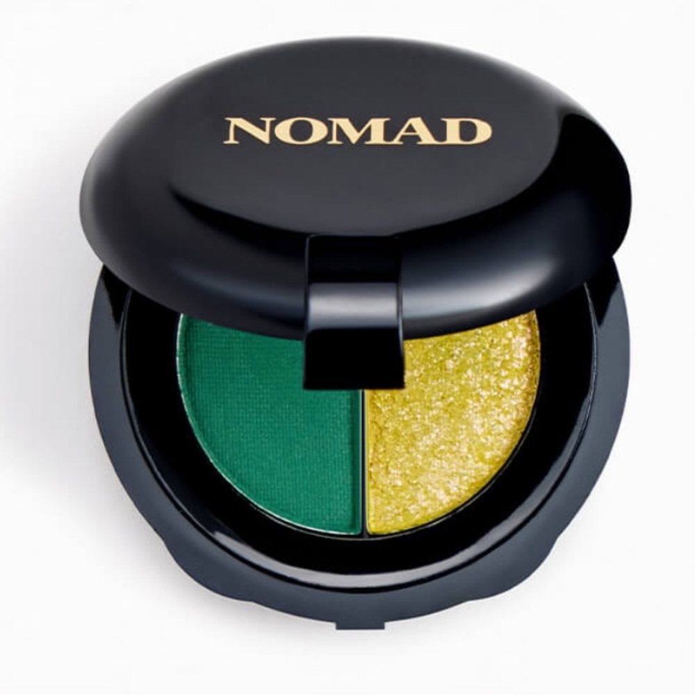 NOMAD COSMETICS
American Parks Eyeshadow Duo Blue Ridge Parkway Cuyahoga Valley